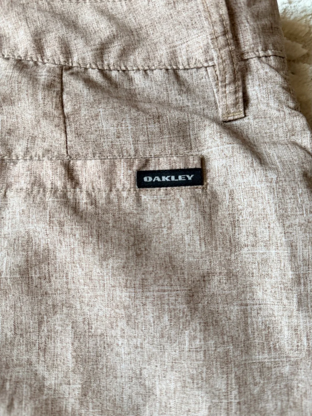 Oakley Men's Casual Khaki Shorts